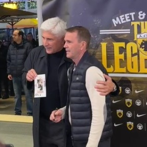 Συγκίνηση στη Νέα Φιλαδέλφεια: Ο Στέλιος Μανωλάς συναντήθηκε ξανά με τον Τόνι Σαβέφσκι (video)