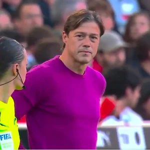 Κατηγορίες για σεξισμό κατά του Αλμέιδα μετά από επεισόδιο με βοηθό διαιτητή - «Εχω τρεις κόρες, σύζυγο και μητέρα, σέβομαι τις γυναίκες»