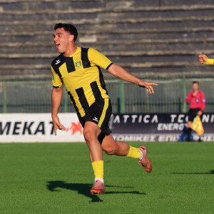 Ασταμάτητη η Αναγέννηση Καρδίτσας, νίκησε τον ΠΑΣ Γιάννινα με λυτρωτή τον Νοικοκυράκη