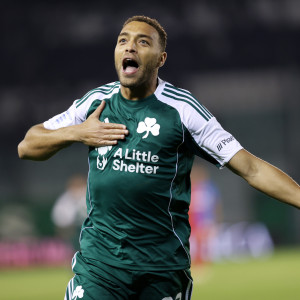 Οι Ντέσερς και Λαφόν «λύγισαν» Βόλο και... Φωτιά κι ο Παναθηναϊκός πήρε «ανάσα»