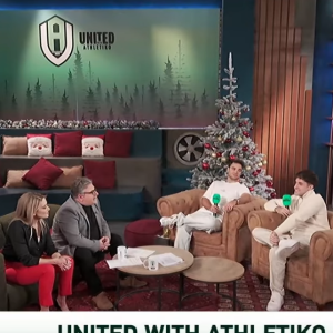 Δημήτρης και Γιάννης συγκινούν στο Athletiko: Οι ευχές τους που το Make A Wish έκανε πράξη (video)