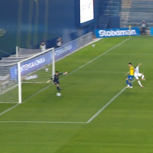 Ευκαιρία για την ΑΕΚ με δοκάρι του Λιούμπιτσιτς (video)