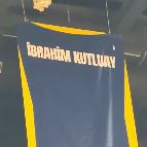 Αποσύρθηκε η φανέλα του Κουτλουάι πριν την έναρξη του αγώνα με τον Παναθηναϊκό (video)