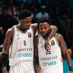 Κεκλεισμένων των θυρών το Ντουμπάι - Μακάμπι Τελ Αβίβ