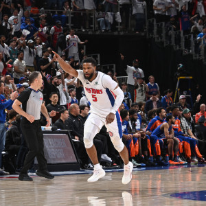 Ξεκάθαρος ο Μπίσλι για Παρτίζαν: «Απλά μ@λ@κιες»