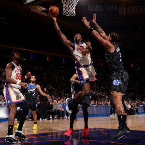 Με ηγέτη Μπράνσον οι Νικς κέρδισαν τους Μάτζικ στη Νέα Υόρκη