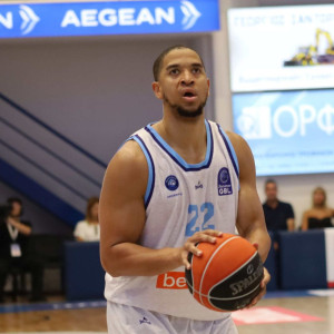 Χέσον: «Απολαμβάνω να είμαι κομμάτι του πρότζεκτ της Μυκόνου»