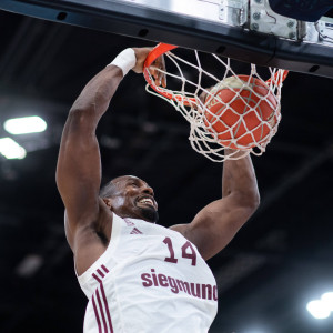 Ο Ιμπάκα επιστρέφει στη δράση: Η ομάδα-έκπληξη με την οποία προπονείται