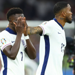 Πρώην σταρ της Premier League συνελήφθη σε μπαρ μετά από άγριο καυγά (video)