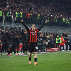 Ανανέωσε με την Μίλαν μέχρι το 2031 ο Σαλεμάκερς