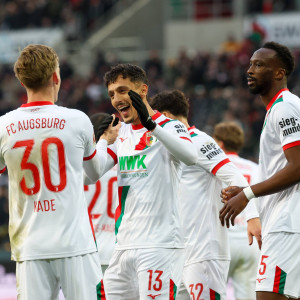 Η Άουγκσμπουργκ υπέταξε την Λεβερκούζεν με παράσταση Γιαννούλη - Πεντάρα της Μπάγερν στη Στουτγκάρδη