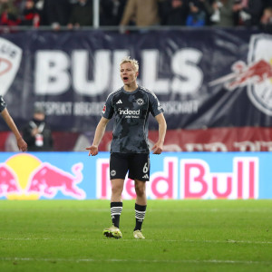 Ο απίθανος λόγος απόλυσης του γιατρού της Άιντραχτ Φρανκφούρτης