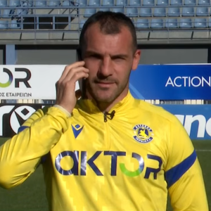 Το μήνυμα στήριξης του Καλτσά στο «United with Athletiko» - «Μια φανέλα μπορεί να σημαίνει όλο τον κόσμο για ένα παιδί»