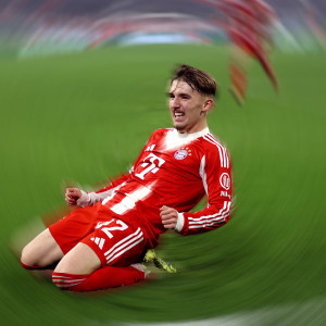 Στα 17 του είναι ήδη καλύτερος από τον Εμπαπέ και θέλει να ξεπεράσει τον Μέσι - Το νέο διαμάντι της Μπάγερν