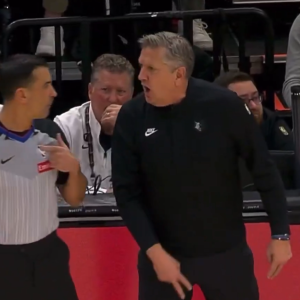 «Σκάσε φίλε, έκανες δύο λάθη και το ξέρεις γ@μώτο»: Απίστευτο ξέσπασμα του Φιντς κατά διαιτητή (video)