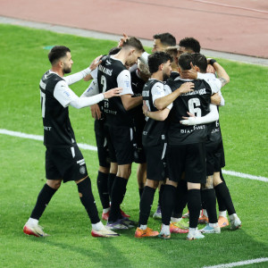 Τα πανό αφύπνισαν τον ΟΦΗ και οι Κρητικοί ξέσπασαν κόντρα στον Πανσερραϊκό