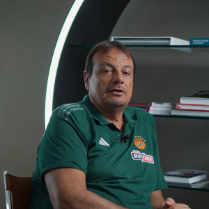 Αταμάν για τους περσινούς τελικούς: «Αντί να παίξουμε μπάσκετ, ήμασταν στα δικαστήρια»