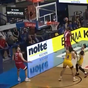 Οι 10 καλύτερες φάσεις της αγωνιστικής στη Stoiximan GBL - Το κάρφωμα του Λι στην κορυφή (video)