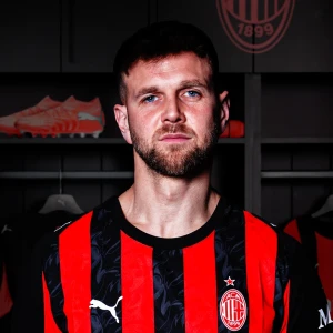 Επίσημο του Φούλκρουγκ στην Μίλαν