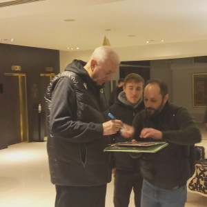 Υποδοχή της ΑΕΚ στην Πάτρα και αποθέωση για Σακοτα και παίκτες