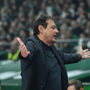 Ο Αταμάν με… ειρωνεία για τους διαιτητές: «Ήταν τόσο καλοί που θα πρέπει να σφυρίξουν στον τελικό»