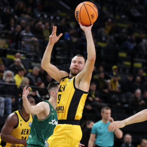 Η ΑΕΚ περιμένει επιστροφές στο must win παιχνίδι με τη Μύκονο