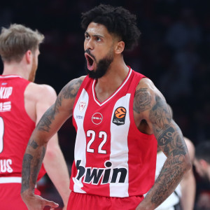 Ο Ολυμπιακός έβγαλε αντίδραση με 100άρα στο ΣΕΦ με πρώτο «βιολί» τον Ντόρσεϊ