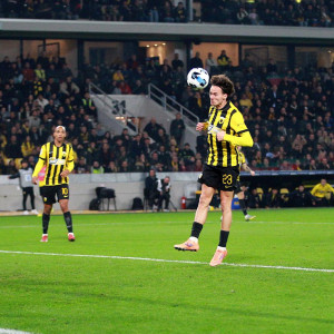 Ο Λιούμπιτσιτς με κεφαλιά το 1-1 της ΑΕΚ (video)