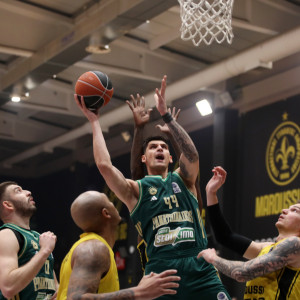 Ο Μήτογλου στο... ιατρικό ανακοινωθέν: Ενημέρωσε ποιοι ιοί «κυκλοφορούν» στην ομάδα (video)