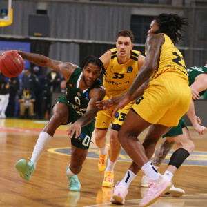 Φινάλε στο 2025 με... συντριβή για τον Άρη στο Αλεξάνδρειο