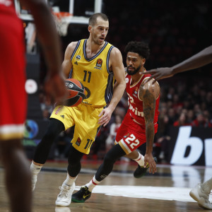 Ο Ματ Τόμας στη λίστα της ΑΕΚ