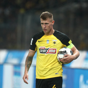 Ο Σιμάνσκι επέστρεψε στην Ελλάδα για διακοπές (photo)