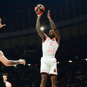 Ο Μπλέικνι επιβεβαίωσε την ανανέωσή του με τη Χάποελ: «Είναι το σπίτι μου»