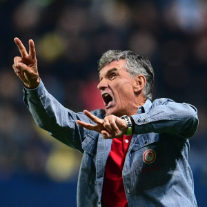 Από την εγχώρια κυριαρχία στα εντυπωσιακά νούμερα στην Ευρώπη - Οι αριθμοί του Μεντιλίμπαρ στον πάγκο του Ολυμπιακού