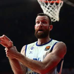 Η Βαλένθια πήρε το ισπανικό ντέρμπι με την Μπασκόνια για την EuroLeague