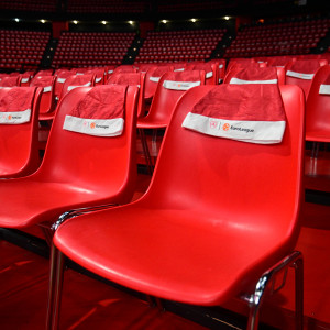 Το πνεύμα το Χριστουγέννων έφτασε στο ΣΕΦ - To βίντεο του Athletiko