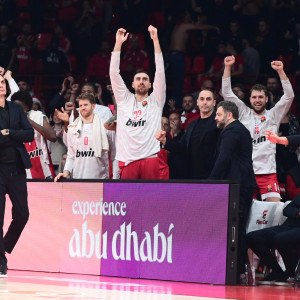 EuroLeague by night: Η άνετη νίκη του Ολυμπιακού και η διαχείριση του Μπαρτζώκα (video)