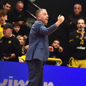 Παπαθεοδώρου: «Από εδώ και στο εξής θα παίζουμε τελικούς - Θα γίνουν όσες αλλαγές χρειαστεί» (video)