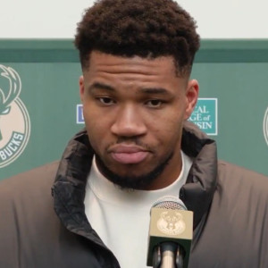 Αντετοκούνμπο: «Δεν έχω κάνει καμία συζήτηση με τους Μπακς, ο ατζέντης μου μπορεί να κάνει όσες θέλει»