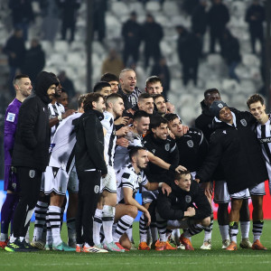 Τι συμβολίζει το ελεφαντάκι που κρατούσαν οι παίκτες του ΠΑΟΚ στους πανηγυρισμούς (video)