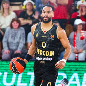 «Ξέσπασε» στη Μπάγερν και επέστρεψε στις νίκες η Μονακό