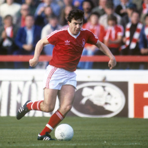 Πένθος στη Νότιγχαμ Φόρεστ: Έφυγε από τη ζωή στα 73 του ο θρυλικός Τζον Ρόμπερτσον