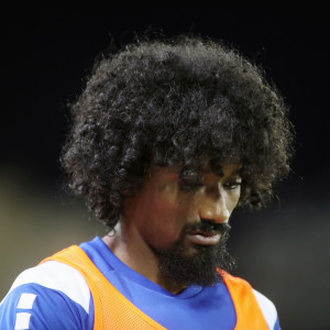 Viral στο Κύπελλο Εθνών Αφρικής ο Μουτουσαμί που απέφυγε την αποβολή χάρη σε ένα... φορείο (video)