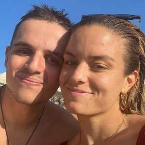 Το βίντεο που «πρόδωσε» το δαχτυλίδι που χάρισε ο Κωνσταντίνος Μητσοτάκης στη Μαρία Σάκκαρη