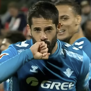 Περνάει την πόρτα του χειρουργείου ο Ίσκο - Χάνει τον ΠΑΟΚ