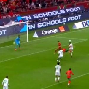 Απίθανο γκολ με ανάποδο «ψαλιδάκι» ο Ελ Κααμπί στη πρεμιέρα του Κόπα Άφρικα (video)
