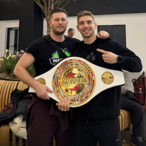 Προπονητής του Τσουκαλά για την άγρια επίθεση στη Σερβία: «Ήμασταν 4 άτομα και τρώγαμε ξύλο από 100» (video)