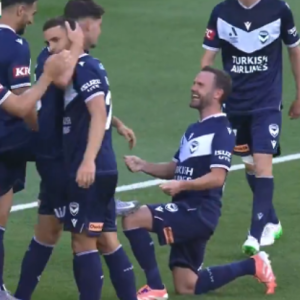 Ο φοβερός Βέργος σημείωσε χατ τρικ και ο Μάτα του... ξεσκόνισε τα παπούτσια (videos)