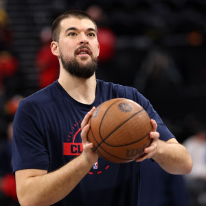 Σοβαρό «πλήγμα» στους Κλίπερς: Χάνουν τον Ζούμπατς με τραυματισμό