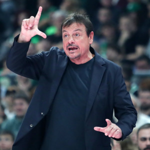 Δεν είχε διάθεση για πολλά λόγια ο Αταμάν: «Παίξαμε άθλια»